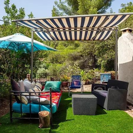 Le Cabanon De Valerie *